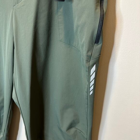 Baleaf Olive Green Track Pants - Picture 7 of 11